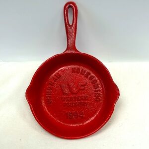 Vintage 1894 Wingham Homecoming Western Foundry red enamel cast iron pan